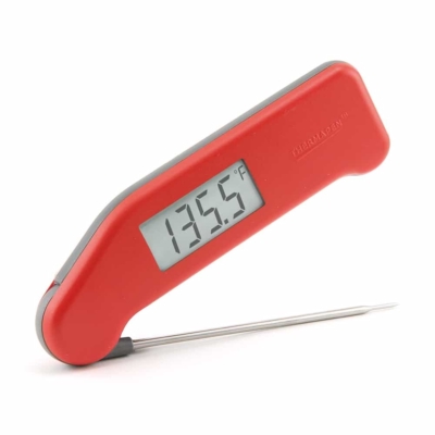 https://cdn.expertvoice.com/io/client/mfg/thermoworks/images/product/src/sc.400.400.bf/Classic-Thermapen_Red.jpg